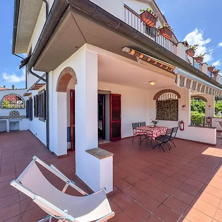 Casa Rossi Apartment *