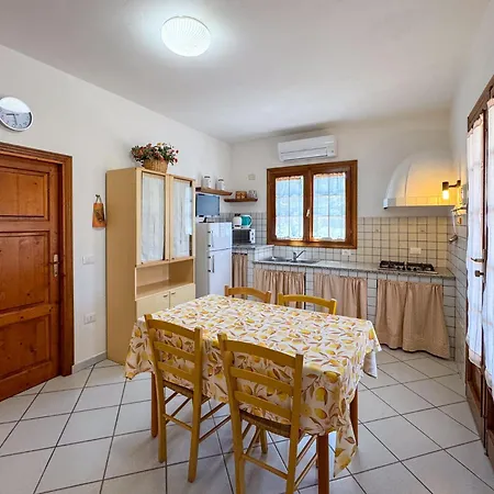 Casa Rossi كابوليفيري